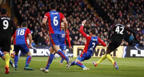 بالفيديو.. توريه يعود للظهور مع مان سيتي ويسجل هدفا رائعا